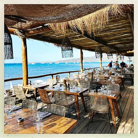 A Hilltop Haven In - Sea View And Cascading Terraces