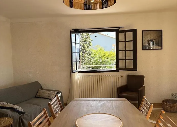 Villa A Hilltop Haven In - Sea View And Cascading Terraces