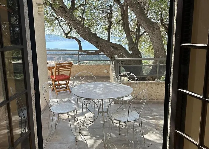 Villa A Hilltop Haven In - Sea View And Cascading Terraces